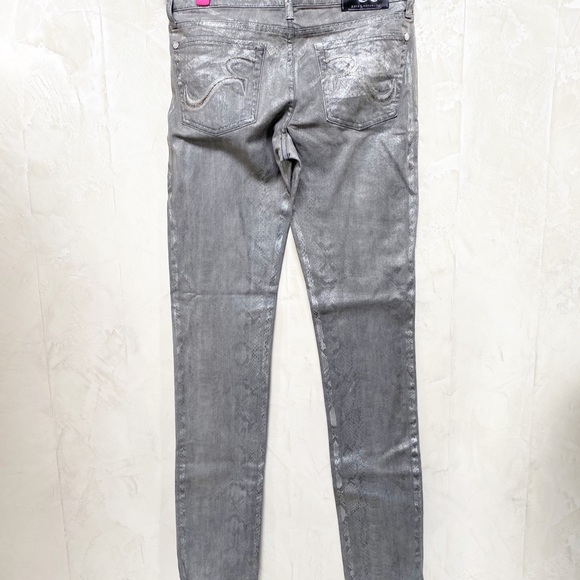 Rock & Republic Silver Toned Jeans - Picture 5 of 5